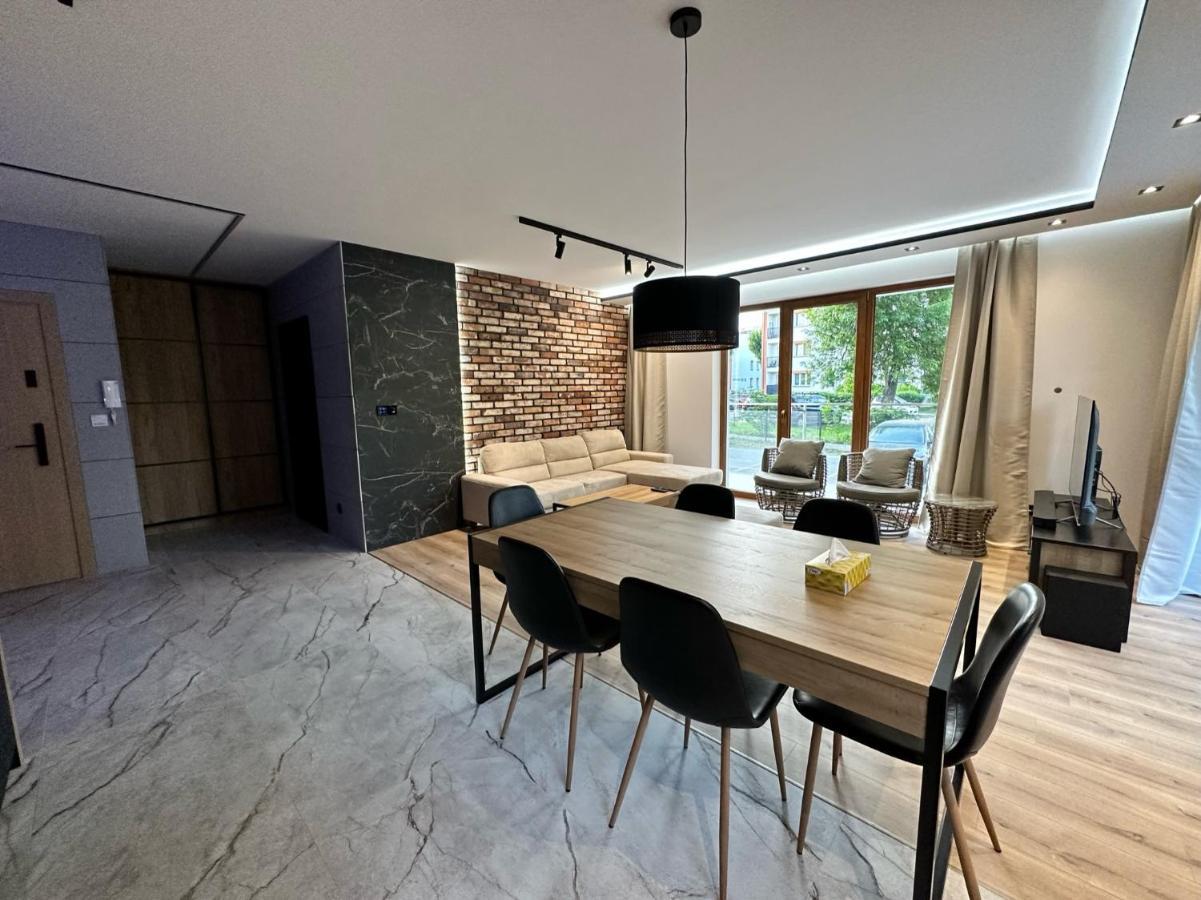 Apartament Family W Czeladzi, Fv, 8Km Do Katowic Kültér fotó
