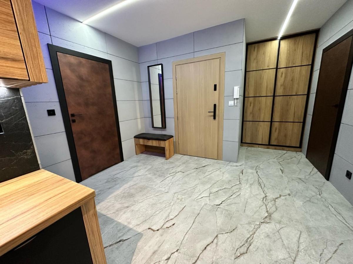 Apartament Family W Czeladzi, Fv, 8Km Do Katowic Kültér fotó